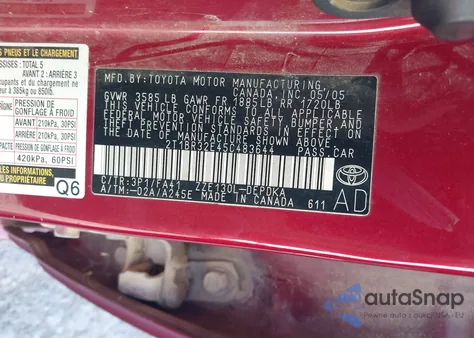 2005 Toyota Corolla Ce z USA, uszkodzony, nr VIN 2T1BR32E45C483644